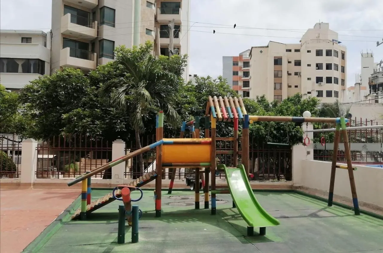 Condominio Nuevo Rodadero apto 501 torre A Santa Marta  Apartamento Santa Marta (Magdalena)